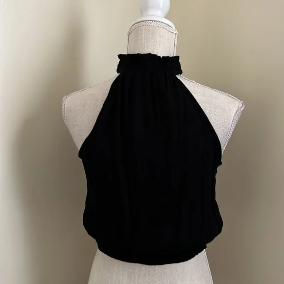 🆕 Angie Black Halter Top - Picture 8 of 10